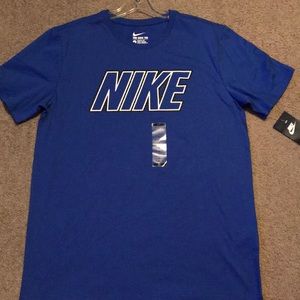 Nike shirt brand new